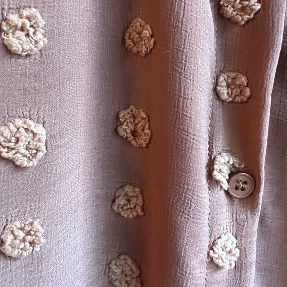 Tan button up blouses size large, never worn. - Picture 9 of 9